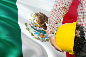 mexicanos-latinos-rehgresan-a-sus-países-de-origen-familias