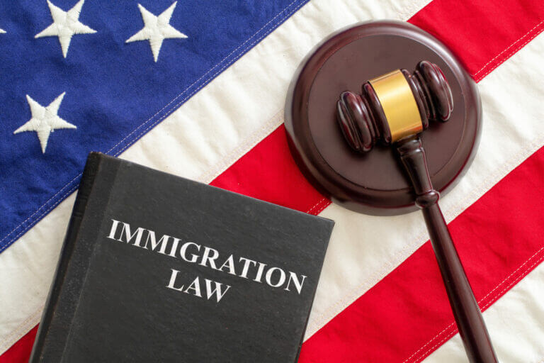visa U familiares pareja
