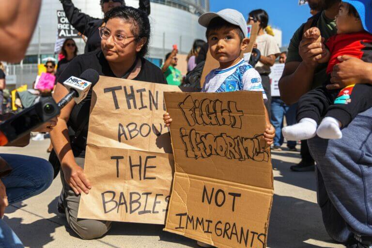 perdona inmigración inmigrantes 212 deportación masiva daca