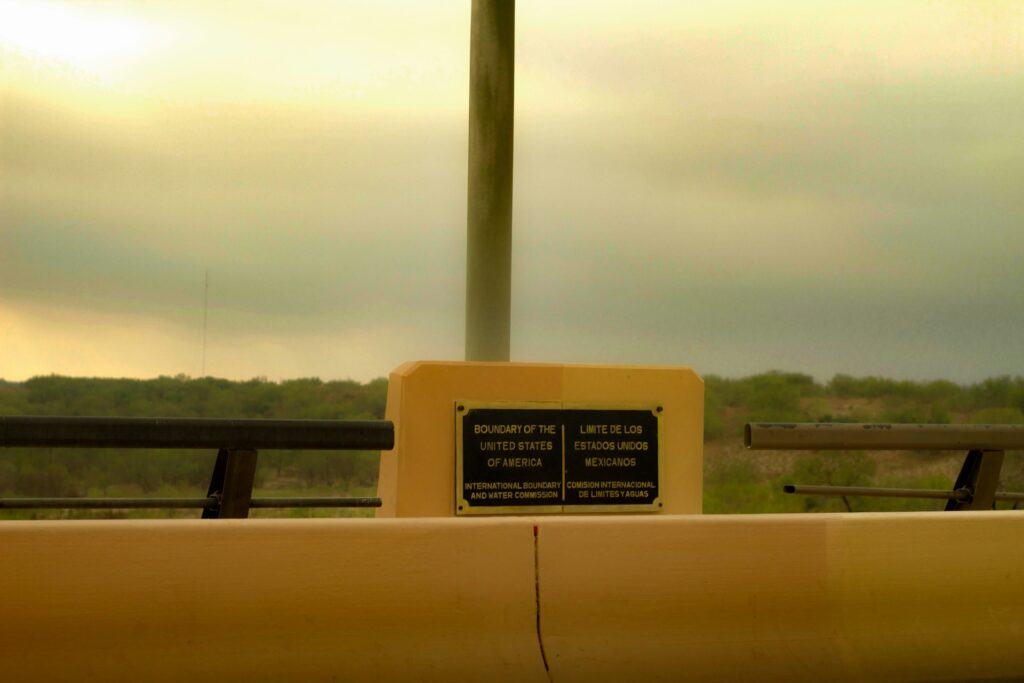 El trámite migratorio no siempre se pierde al salir de Estados Unidos.