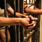 La fianza para inmigrantes detenidos es el tema que hoy genera dudas urgentes en miles de familias