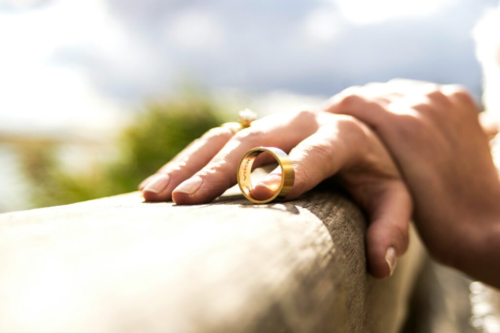 residencia por matrimonio tras un divorcio