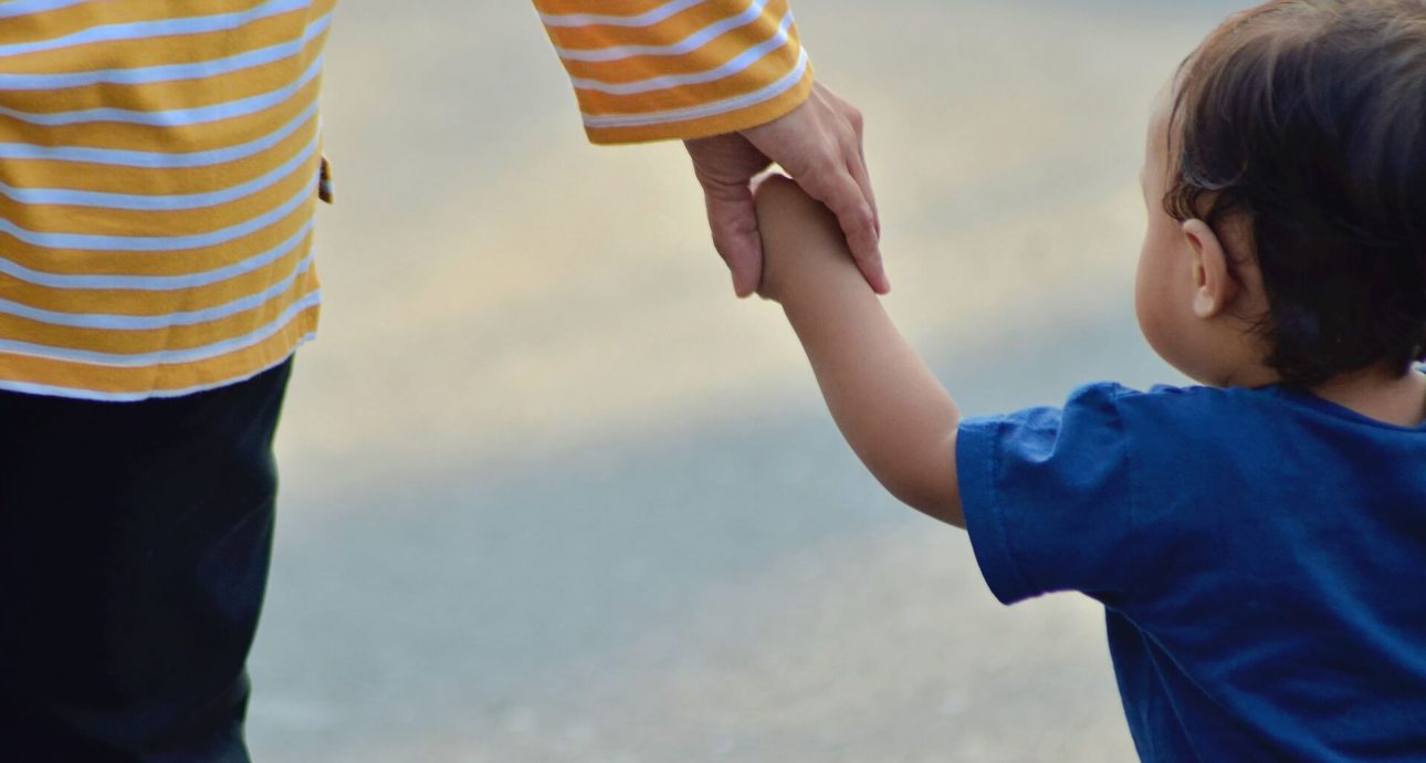 La nota es sobre la ampliación del Programa para niños centroamericanos. La imagen es ilustrativa.