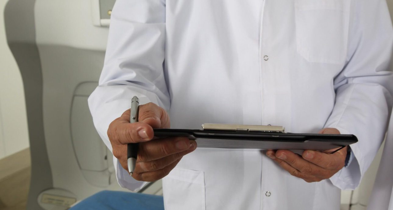 Esta nota es sobre el examen médico de inmigración. La imagen es ilustrativa.