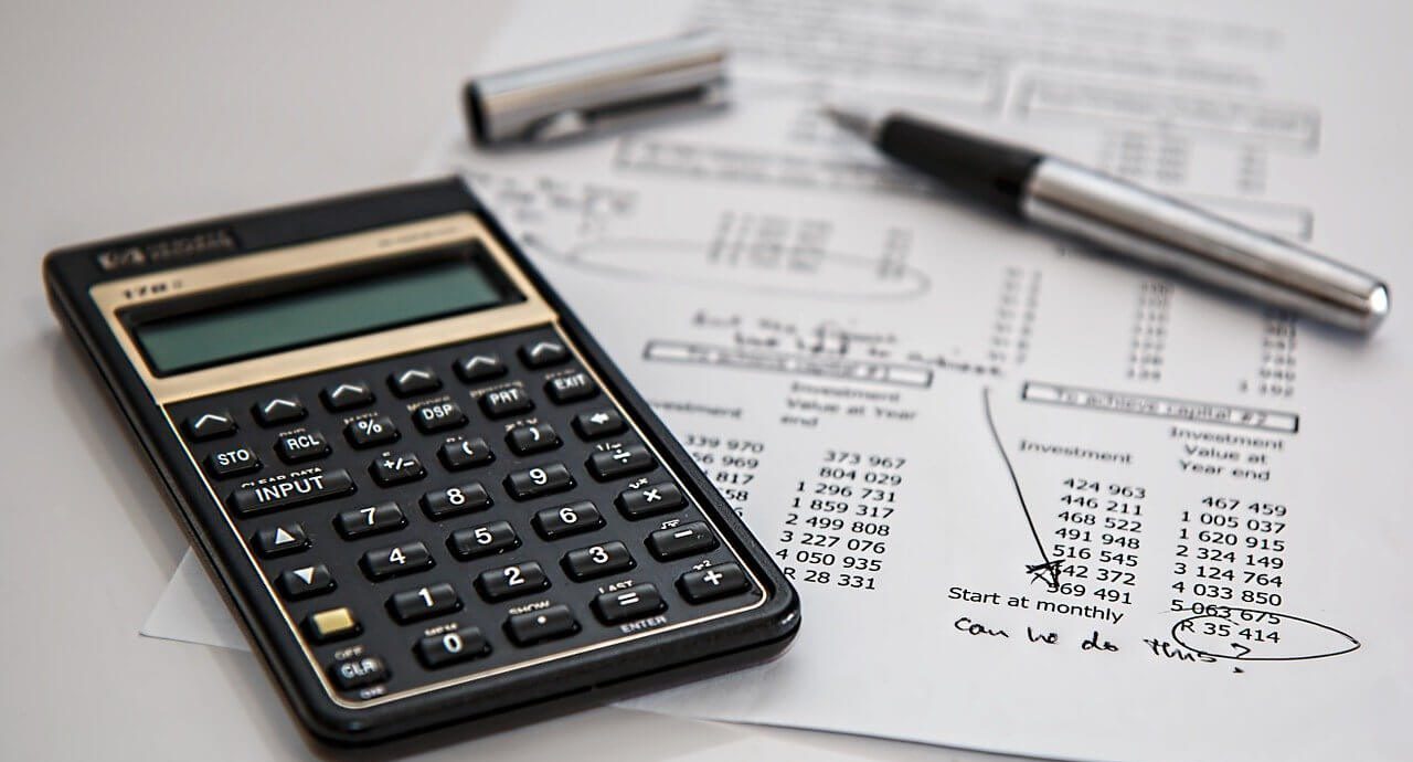 calculator, calculation, insurance-385506.jpg