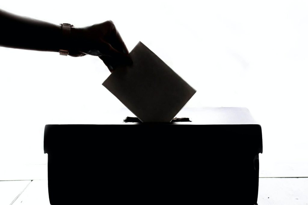 Los extranjeros residentes en Nueva York tendrán derecho de voto para elecciones municipales