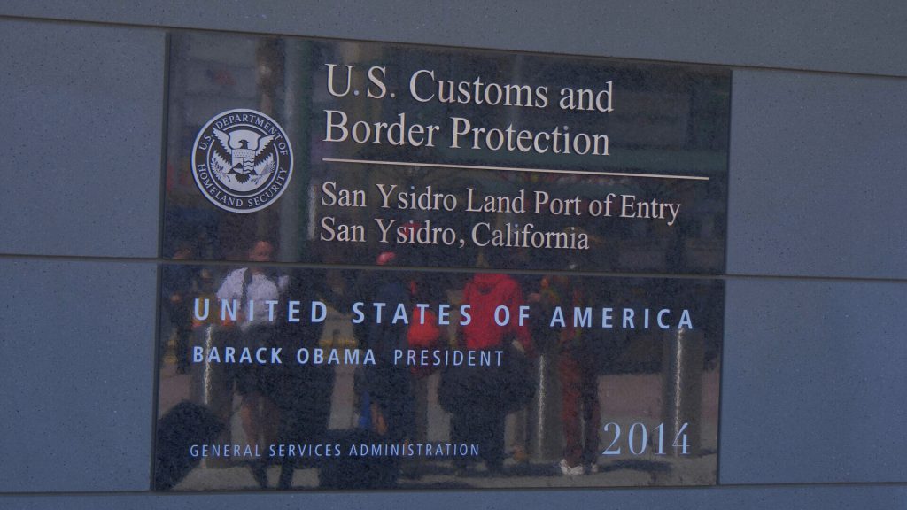 USCIS-TRÁMITES-DEMANDAS-RETRASOS