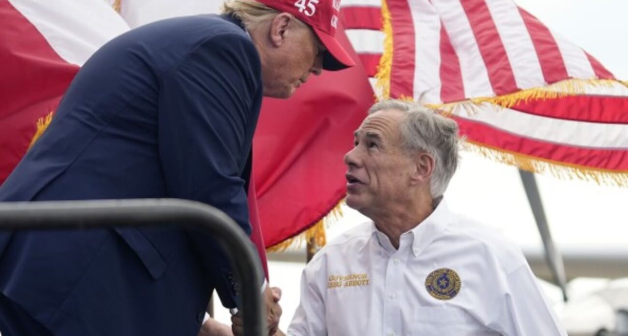 Donald Trump y Greg Abbott en Texas hablaron de inmigracion