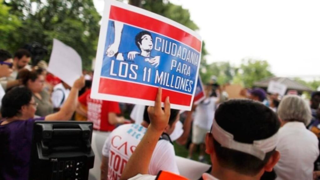 Familias de status mixto reclaman una reforma migratoria integral.