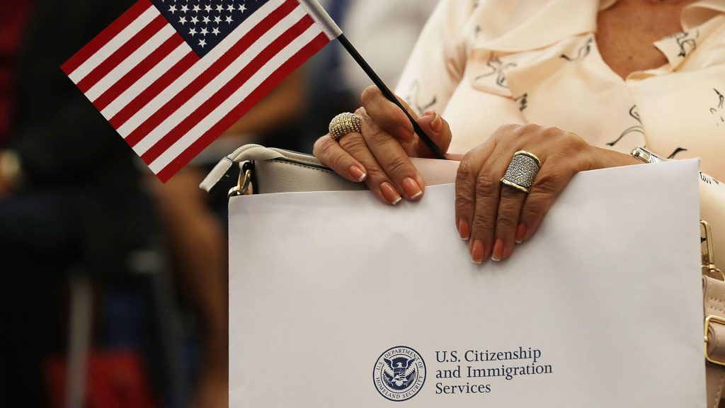 parole para conyuges anuncio Biden visa u inmigración aclu