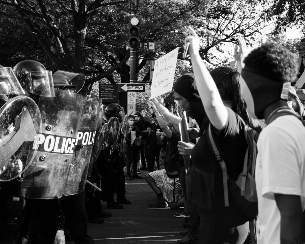 redadas detenciones deportaciones detención sb4